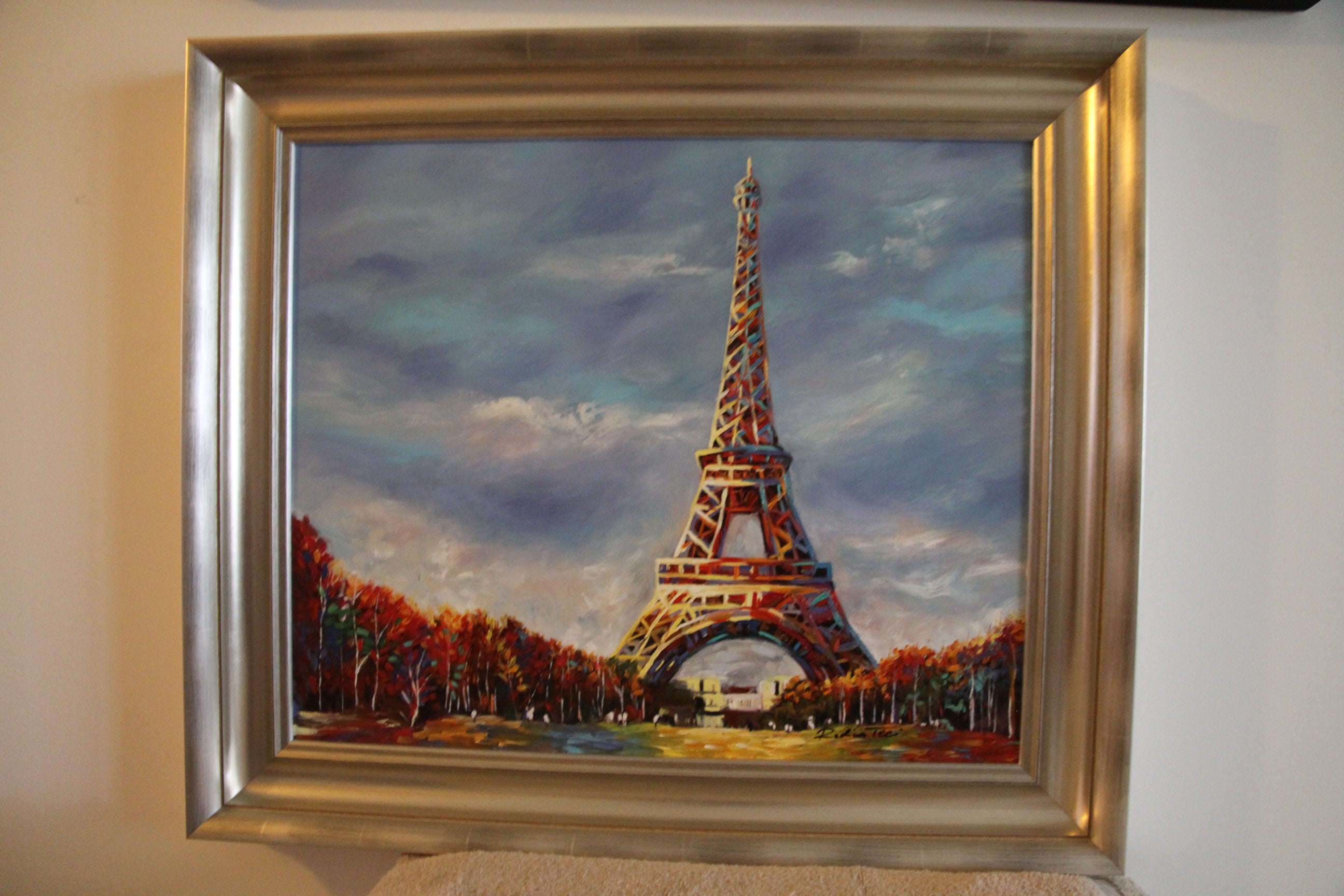 Redina Tili – Eiffel Tower